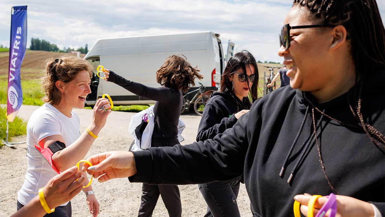 Image of students in school in India. Supporting Communities. 